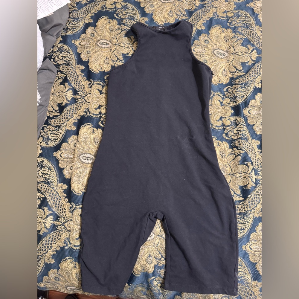 Black Sleeveless Jumpsuit